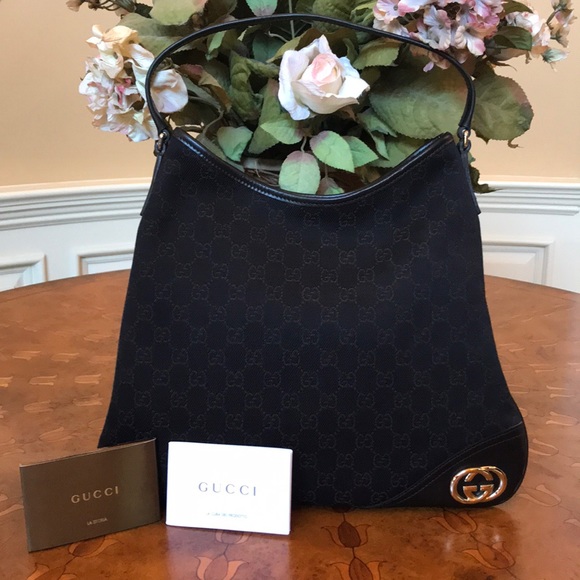 NWOT-Gucci Shoulder Bag - Picture 1 of 8